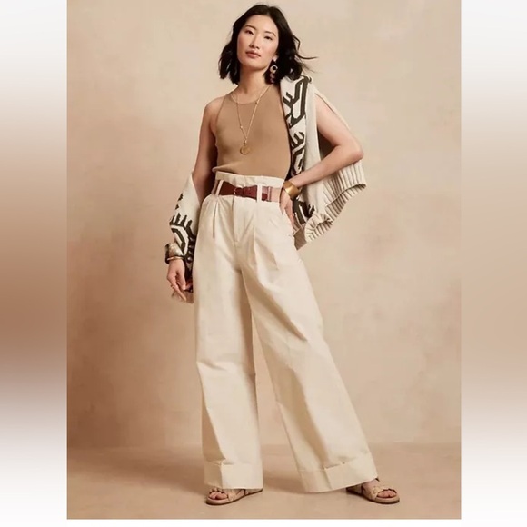 BANANA REPUBLIC Wide Leg Paperbag Pant
#813887 NWT Transition Cream 4 - Picture 1 of 12